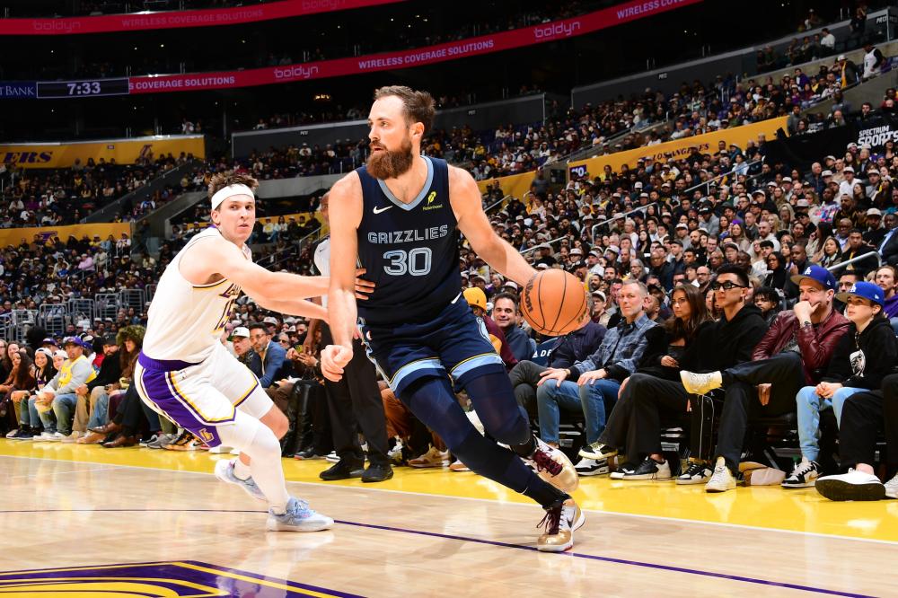 经验丰富的 经验丰富的