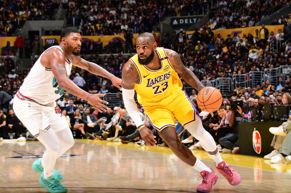 交手的强队 交手的强队